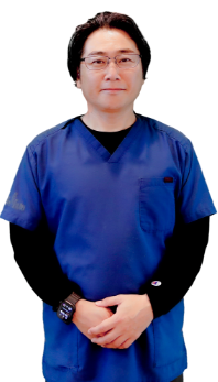 すえつぐ動物病院_院長 D.Ikeya